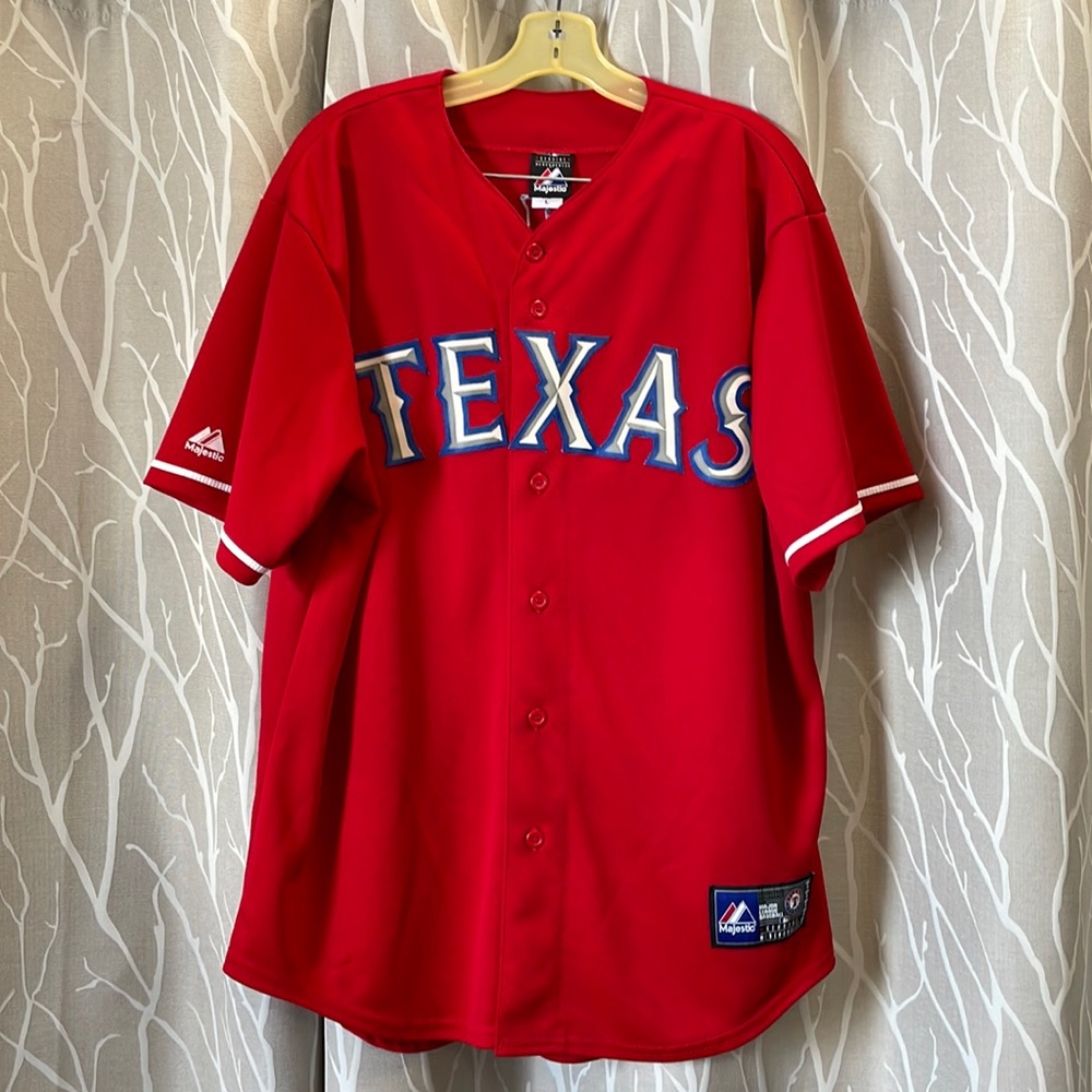 Majestic Texas Rangers “Hamilton, 32” excellent condition stitched on letters